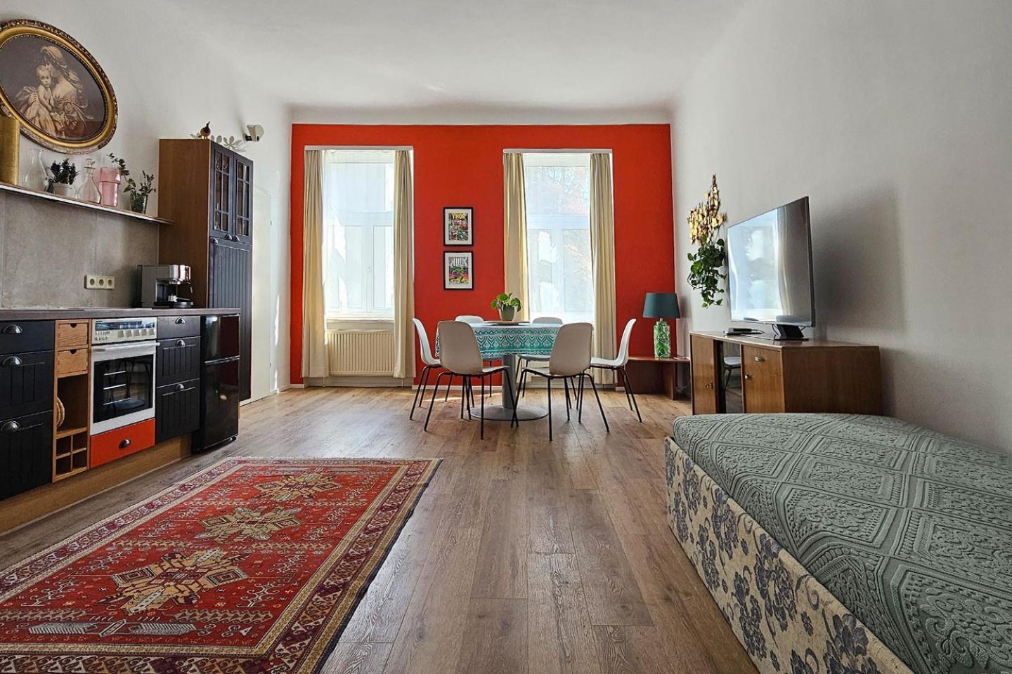 Vienna Palm Apartments ภายนอก รูปภาพ
