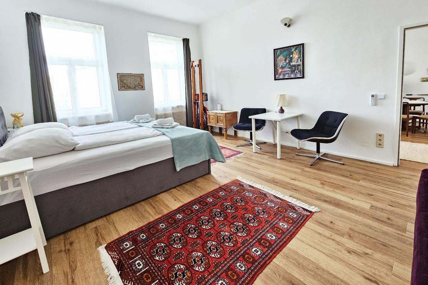 Vienna Palm Apartments ภายนอก รูปภาพ